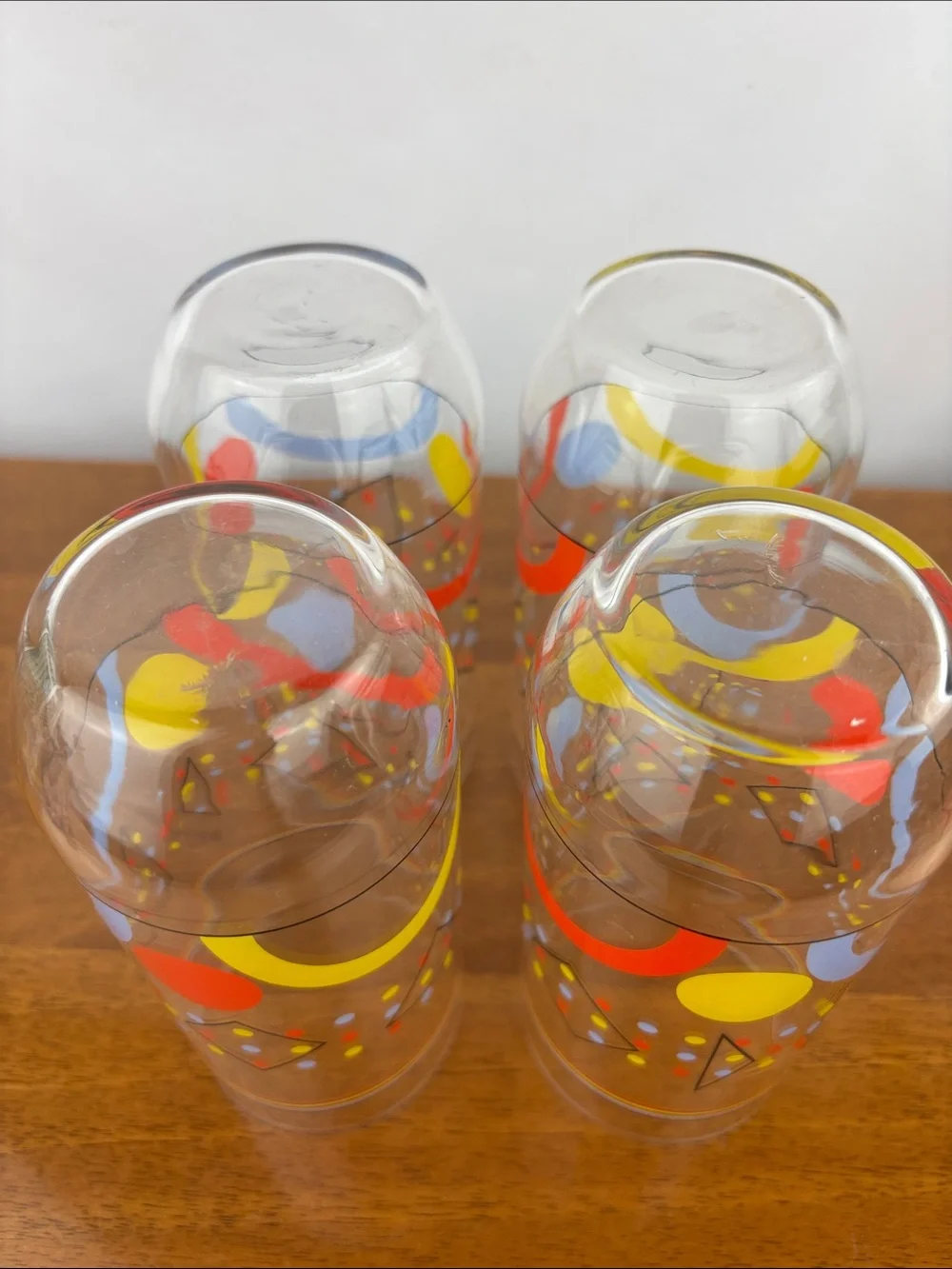 Vintage retro 80s Memphis geometric primary colors drinking glasses set of four